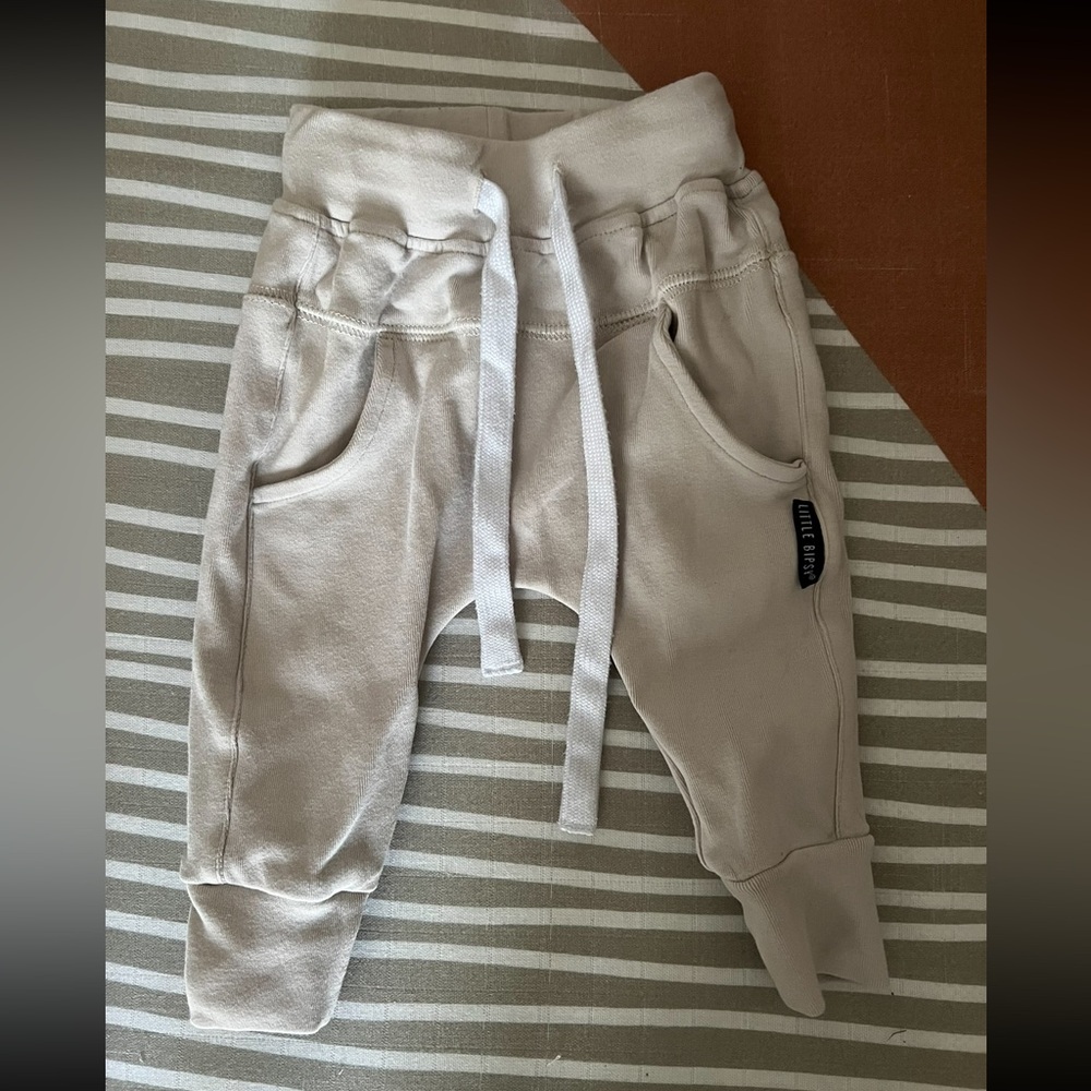 LB Joggers